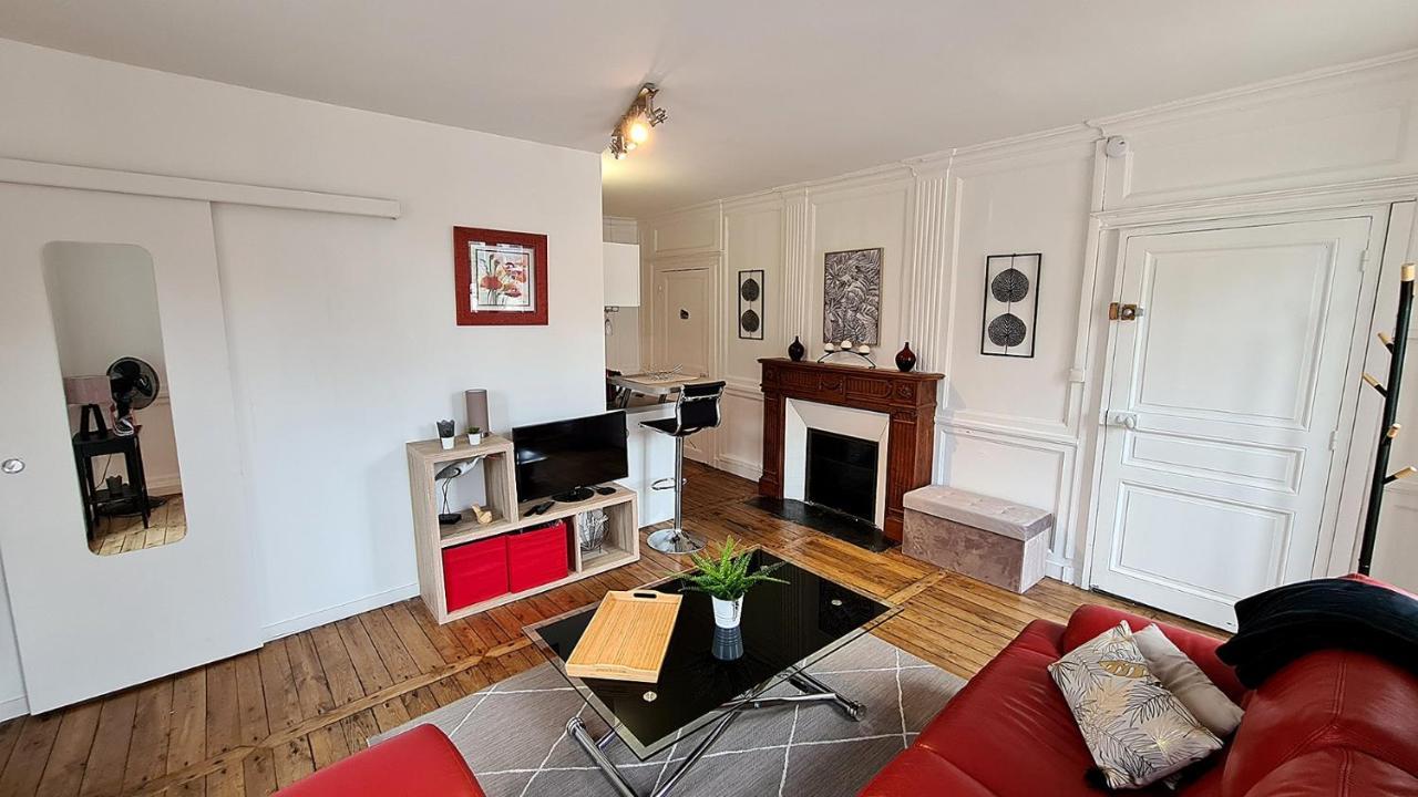 Apartament Les Lices, T2 De Caractere En Plein Centre Historique Vannes Zewnętrze zdjęcie